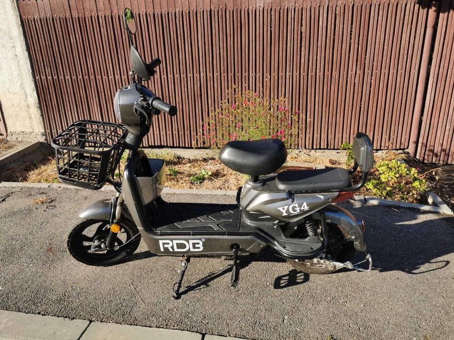 Scuter electric RDB YG4