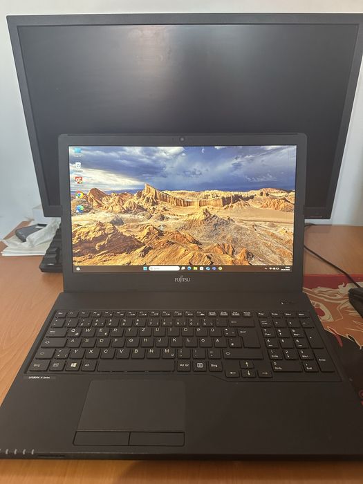 Laptop Fujitsu Desktop