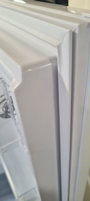 Комбиниран хладилник за вграждане  Whirlpool ART 6500/A+