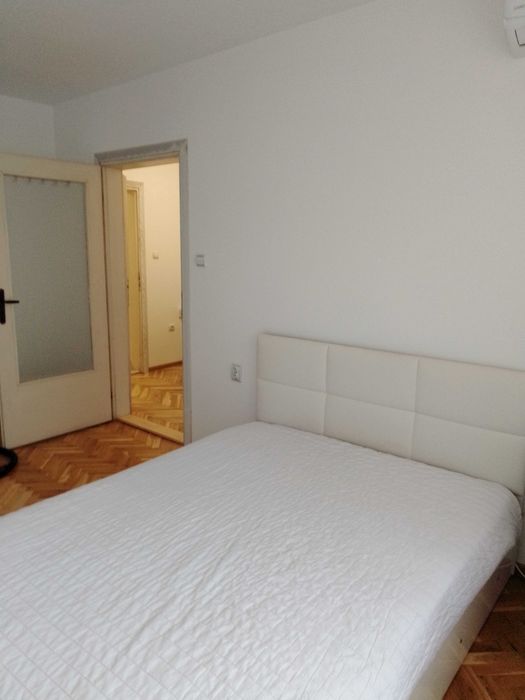 Дава се под наем Тристаен апартамент в Плевен, Дружба 1 - 65 кв.м за 598.23 € - Снимка #6