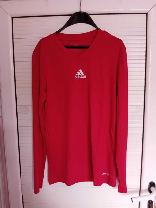 Оригинална спортна фланелка Adidas