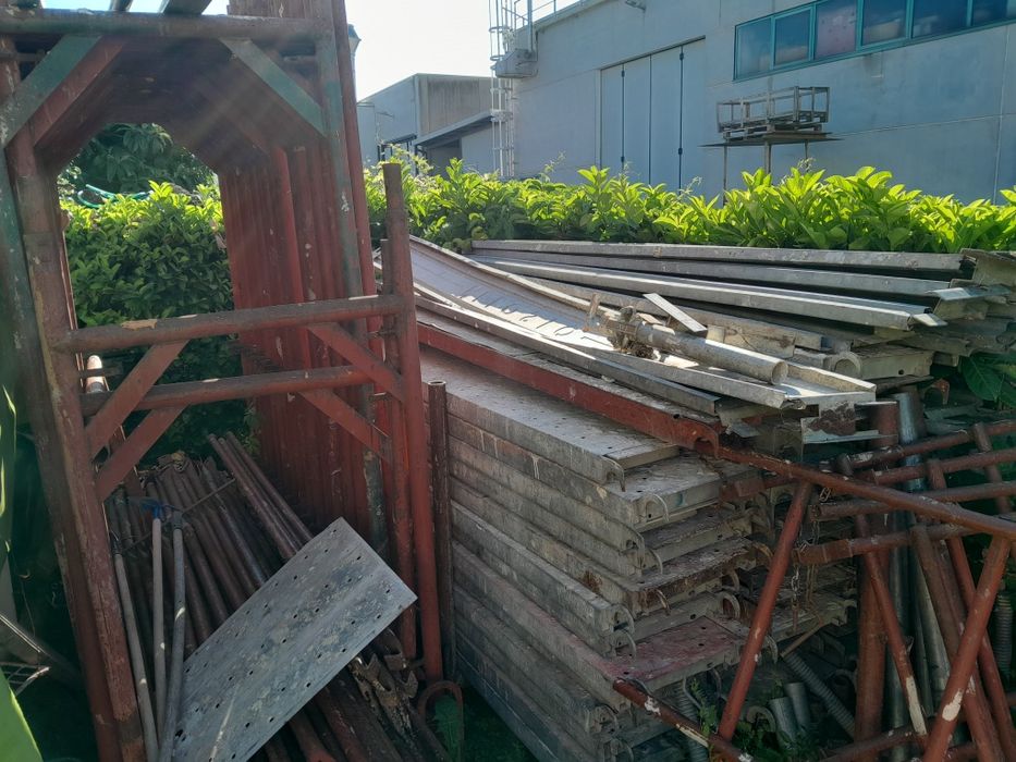 Vand schela metalica