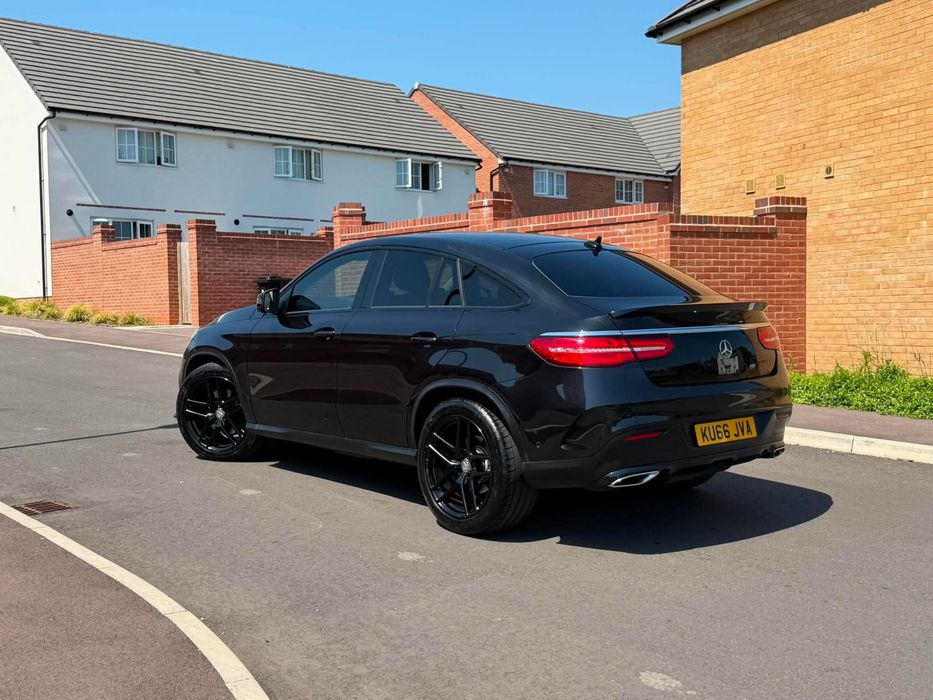 Mercedes Gle Coupe 350 Amg Line Premium