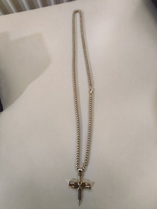 Lanț cu pandantiv -inel bărbătesc