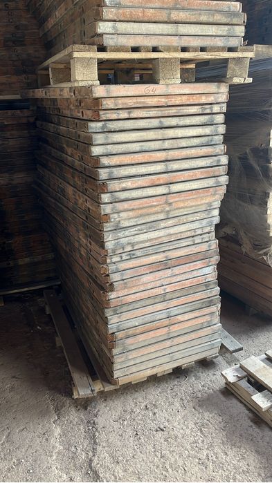 Поддон для строительства