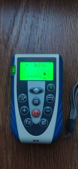 Зубр дл-50-лазерная рулетка.