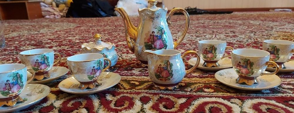 Сервиз Мадонна (ГДР)
