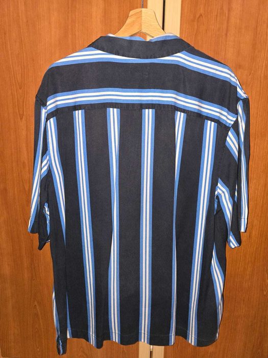 Cămașă H&M cu dungi alb-albastre, mărimea M, 100% lyocell – croi lejer