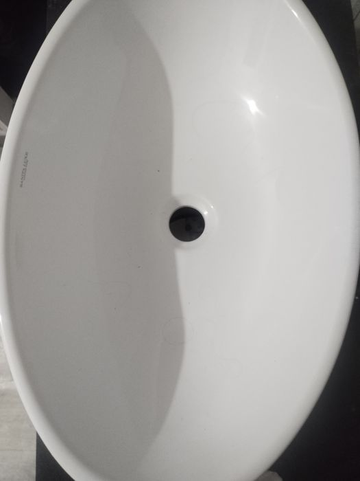 Продам раковину овальную