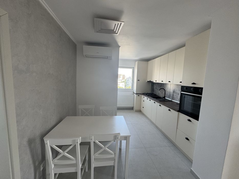 De inchiriat apartament cu 4 camere - se emite factura fiscala