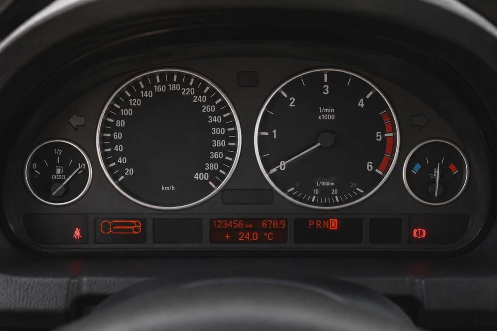 Bmw x5 de vanzare  pret negociabil.