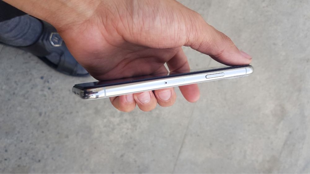 Iphnoe 11 pro 256gb sotiladi