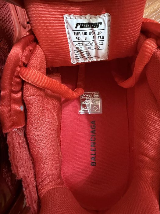 Balenciaga Runner 42