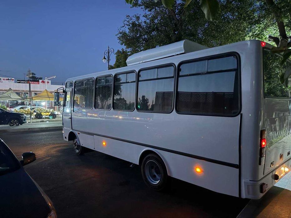 Сотилади Автобус Isuzu SAZ HP26.