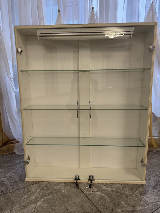 Витрина в хорошем состоянии