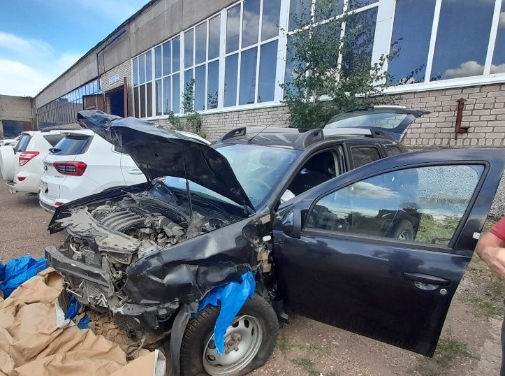 аварийных авто битые автомобили дорого