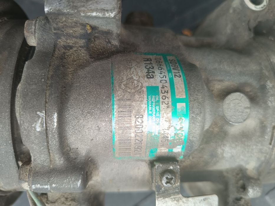 Компресор климатик 8200220924