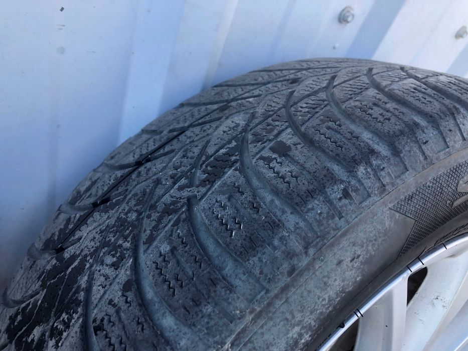 Set 4 Roti Jante Aliaj Golf 7 cu Anvelope  195/65 R15