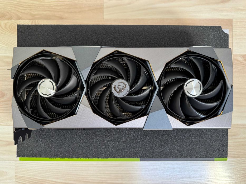 MSI GeForce RTX 4090 SUPRIM X 24G, GDDR6X, 2625 MHz, 384-bit