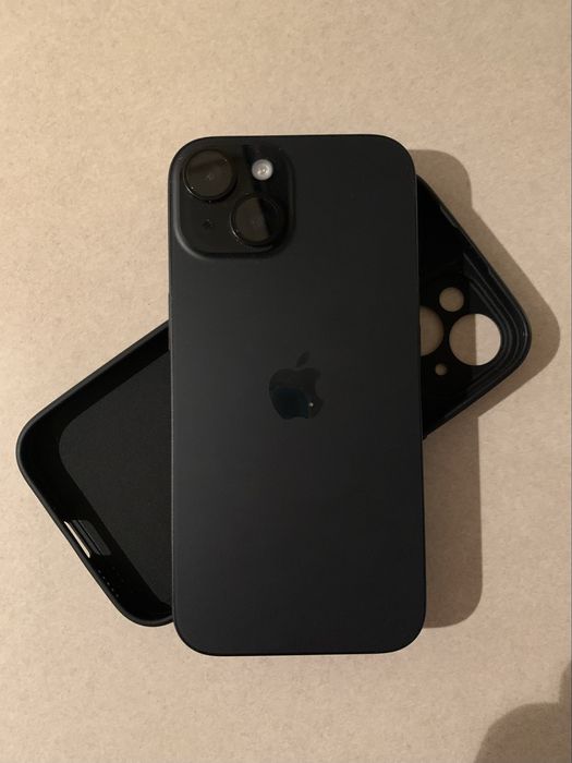 Vând/Schimb IPhone 15 Black