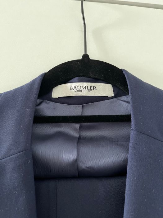 Costum de barbati calitate buna