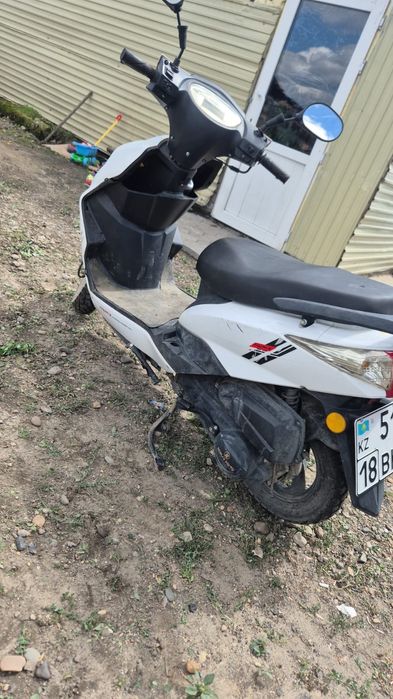 Продам скутер м11