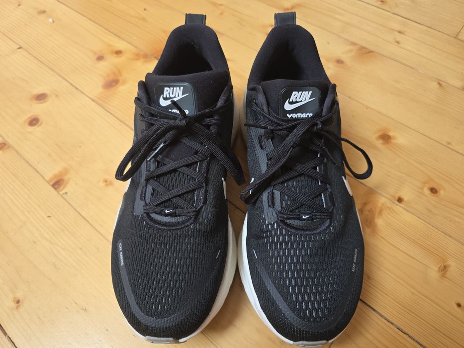 Nike Vomero 18 marimea 44,5