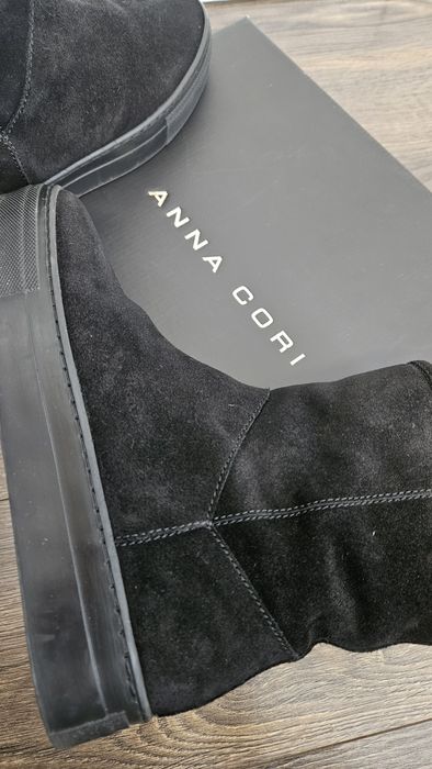 Ghete piele întoarsă Anna Cori mărimea 37