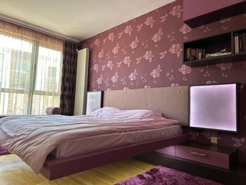 Тристаен апартамент  С ГАРАЖ в ж.к. Бояна.