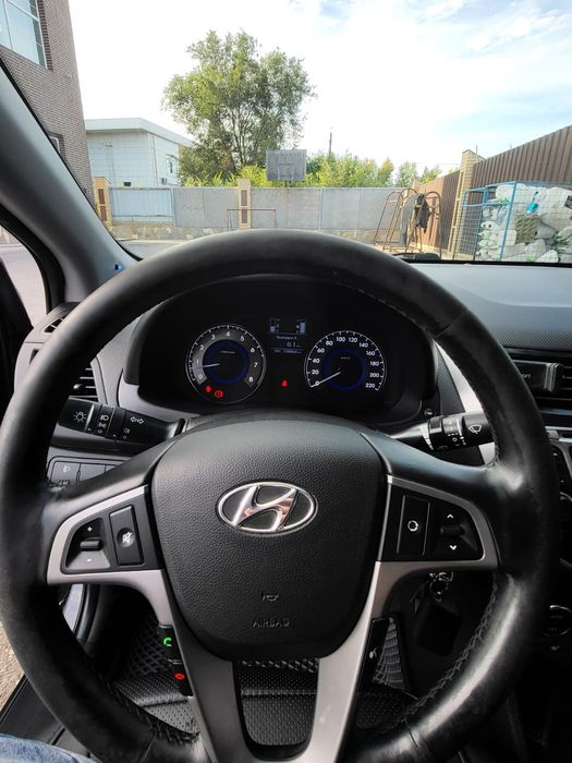 Хёндэ Солярис 2014г 1,4 МКПП.Пробег 123000