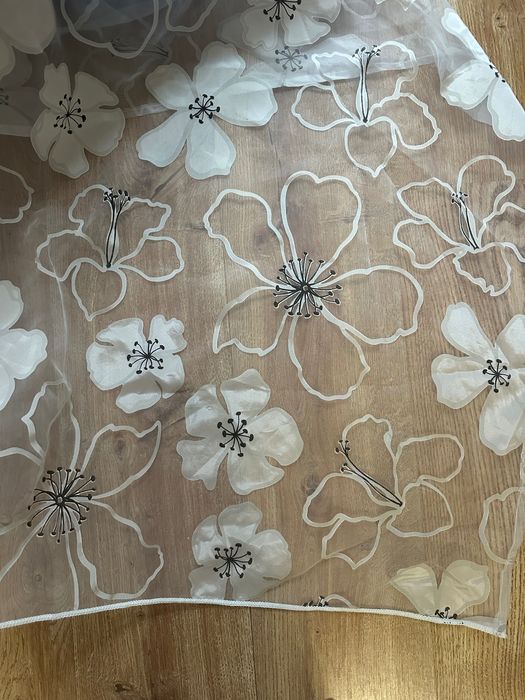 Завеси тюл  с цветя