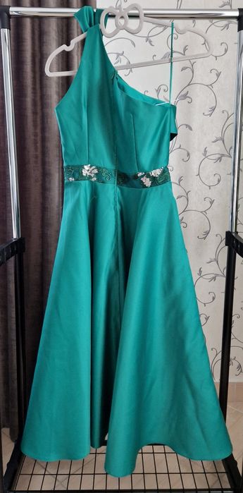 Rochie midi verde noua