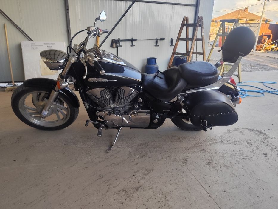 Honda VTX 1300 Черен