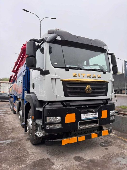 Автобетононасос KCP 60 метров на шасси HOWO SITRAK 10х4 CIP TASHKENT