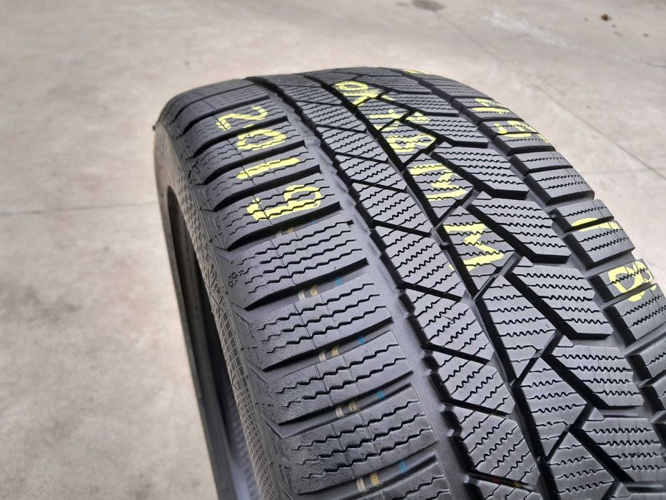 O anvelopa iarna 235 45 18 continental winter TS 860S profil 7,8 mm