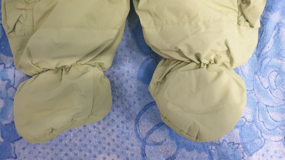 Продам детский комбинезон