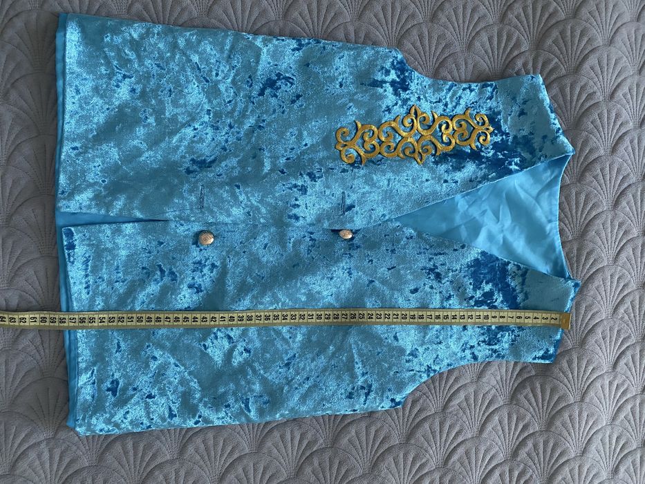 Қазақтың камзолы ұлдарға 3000т