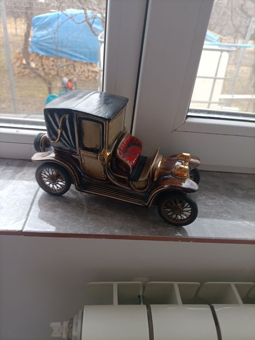 Mașinuță de colecție