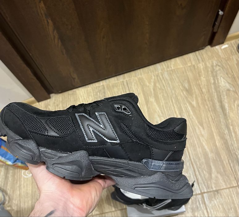 New Balance 9060