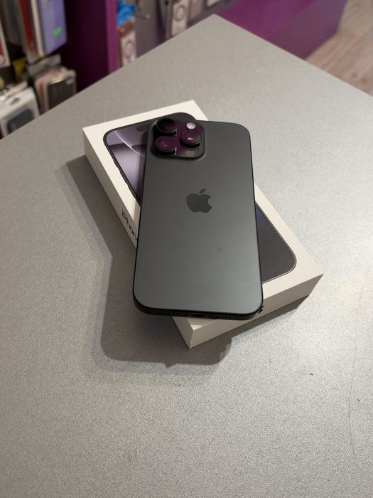 Magazin Vinde : Iphone 16 Pro Max 256gb 94% baterie