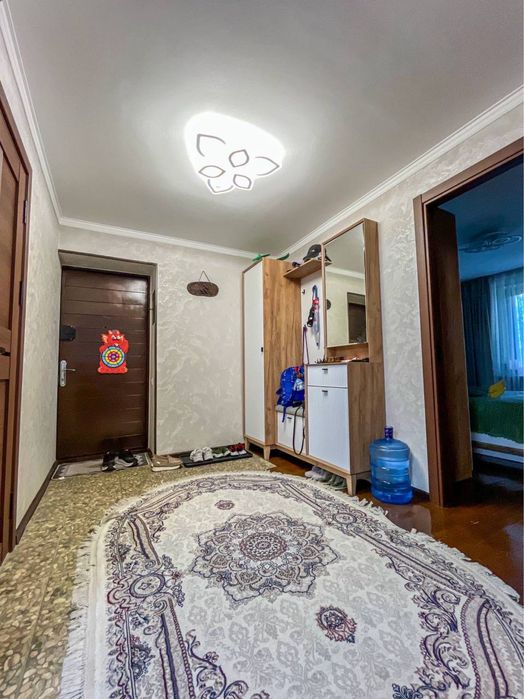 3/4/5 Мирзо Улугбек, Ялангач массив, Экобазар, кирпич 2х6 балкон, 70м2