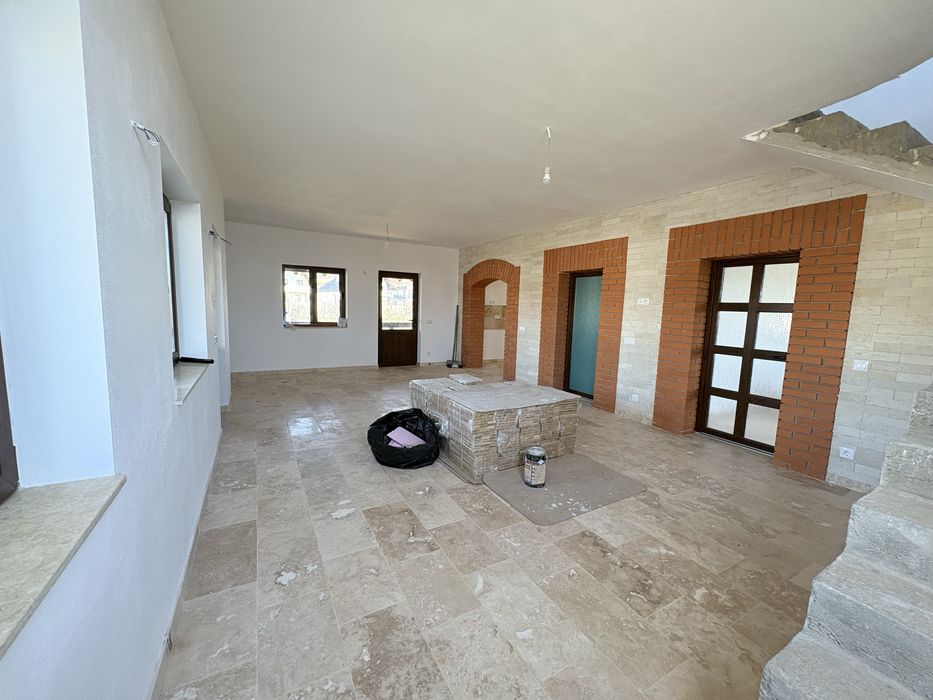 Vila deosebita cu 1000m2