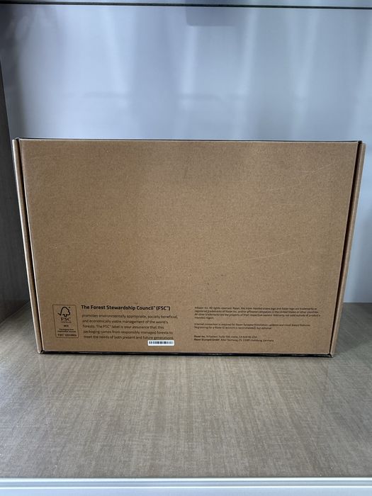 Fane Amanet: Razer Blade 16 QHD+OLED 240Hz i9 14900HX  RTX 4090 16GB