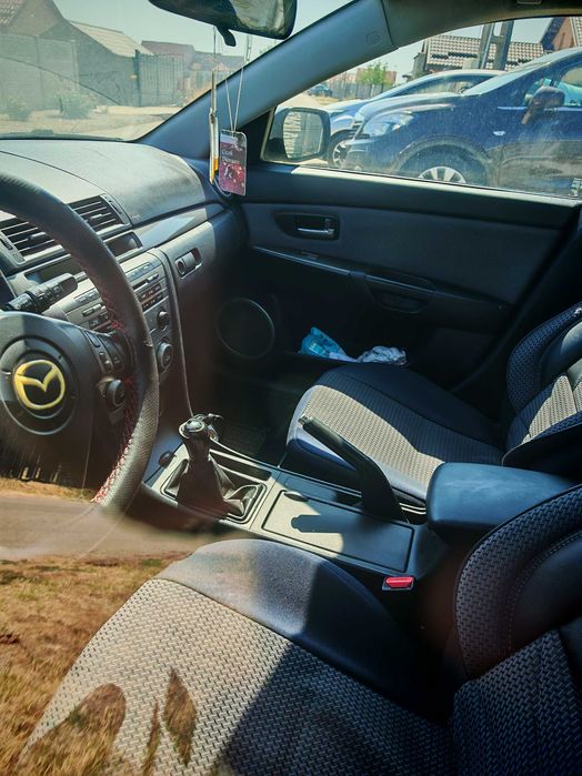 Vând Mazda 3 Bk 1.6 diesel 2007