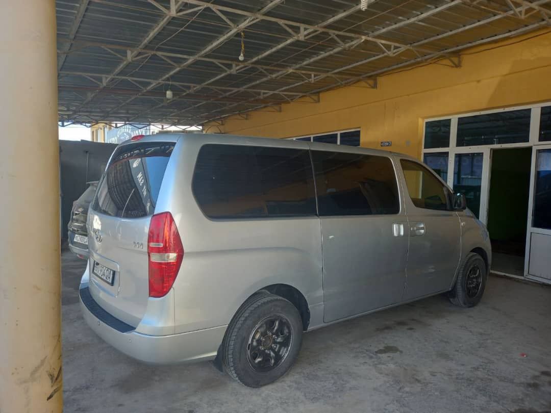 Starex van for sale hot sale olx