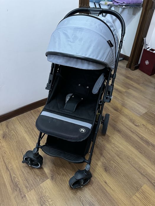 Коляска в хоршем состоянии