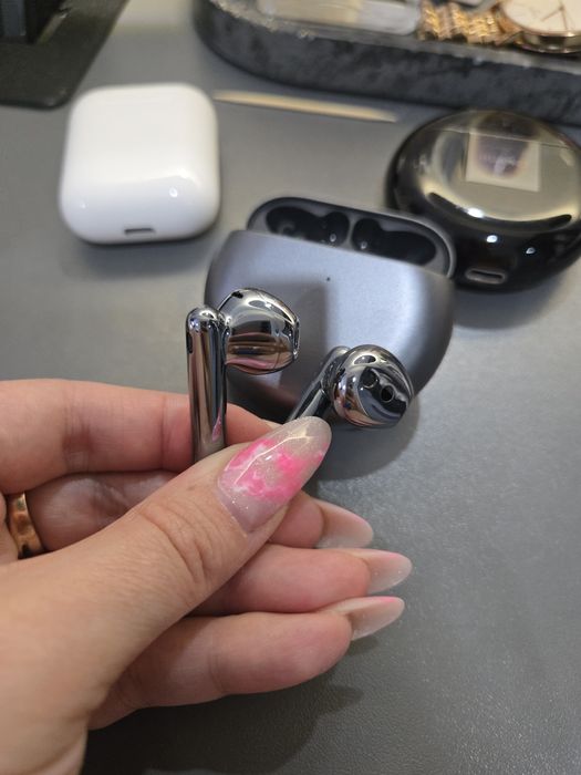 HUAWEI FreeBuds Pro 4