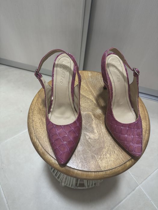 Pantofi piele roz