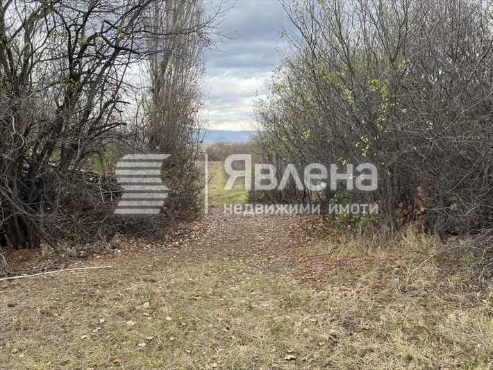 Продава се Парцел в с. Лозен, Област София-град - 2130 кв.м за 40 €/кв.м - Снимка #1