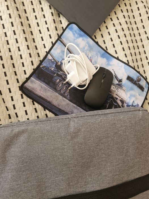 Продам ноутбук HYDRA